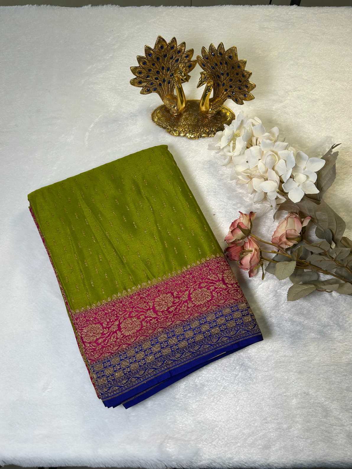 Parrot Green