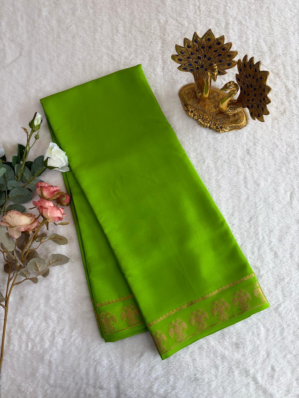 Parrot Green